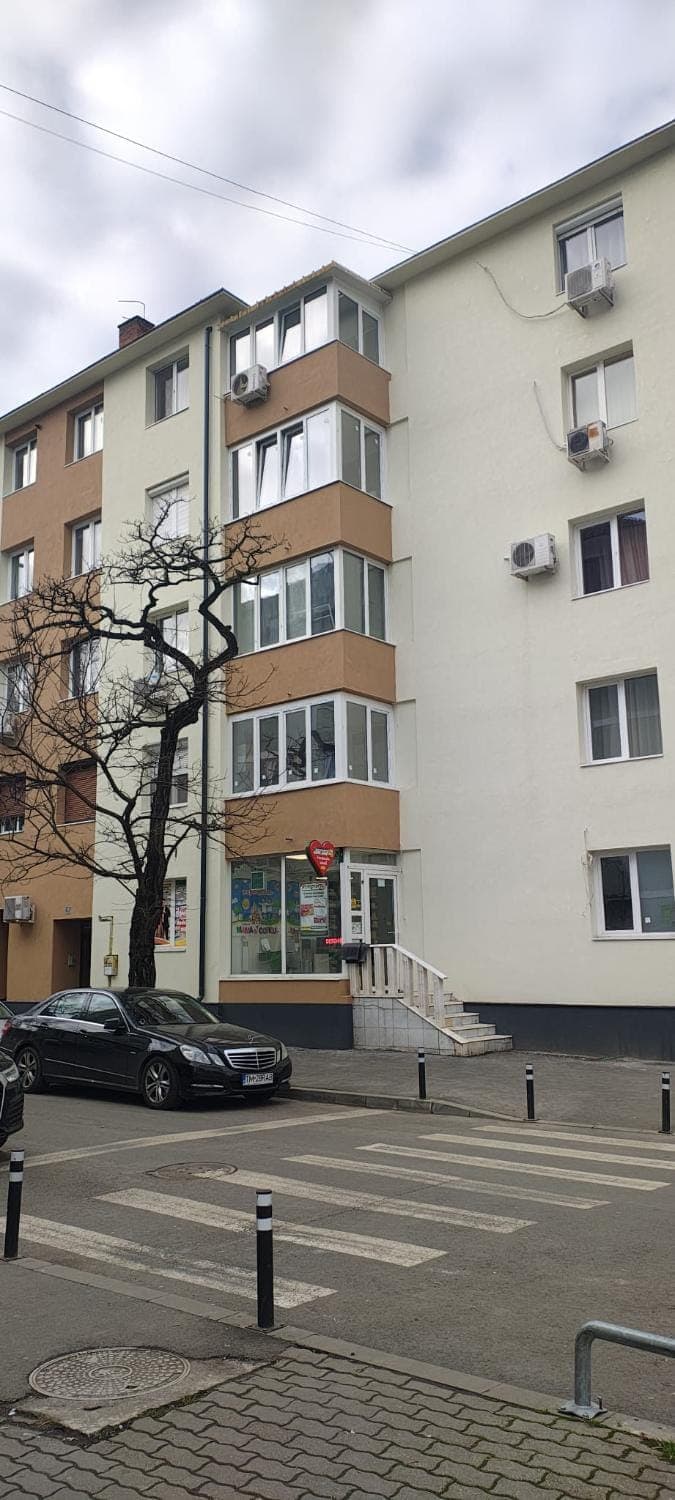 Property building, Day