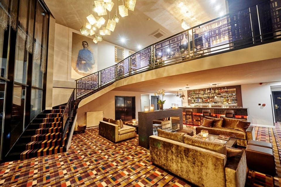 Lounge or bar, Decorative detail