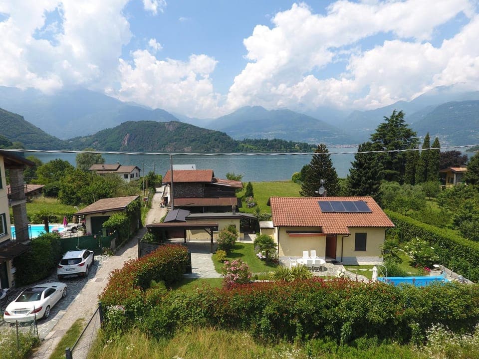 Property building, Mountain view, Swimming pool