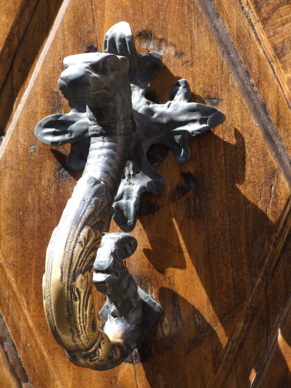 Facade/entrance, Decorative detail