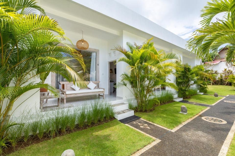 Property building, Garden