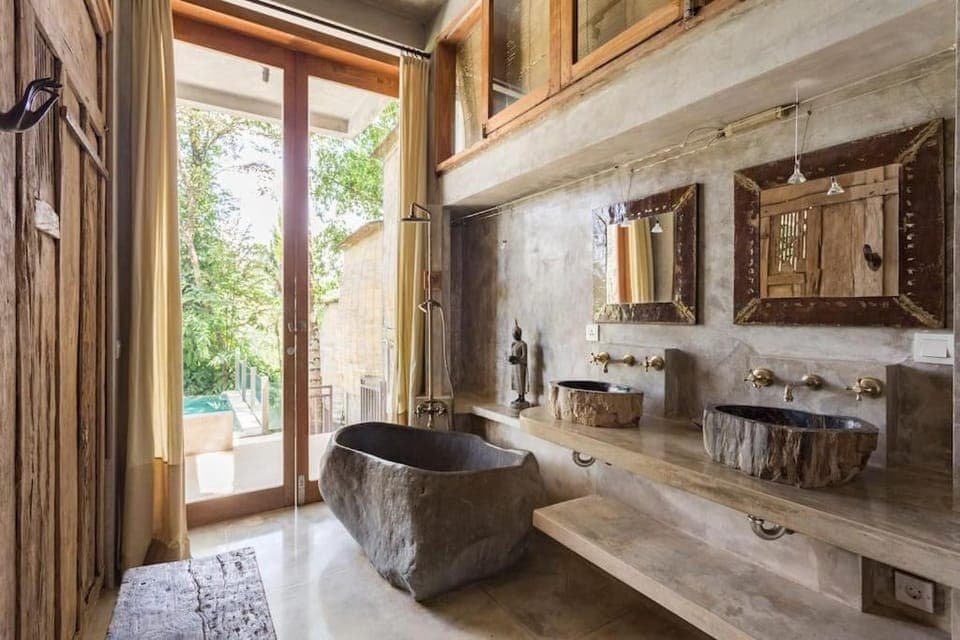 Bathroom, Bath