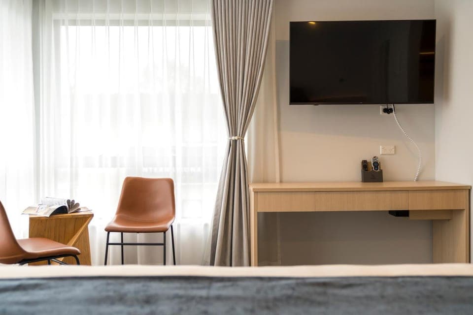 TV and multimedia, Seating area