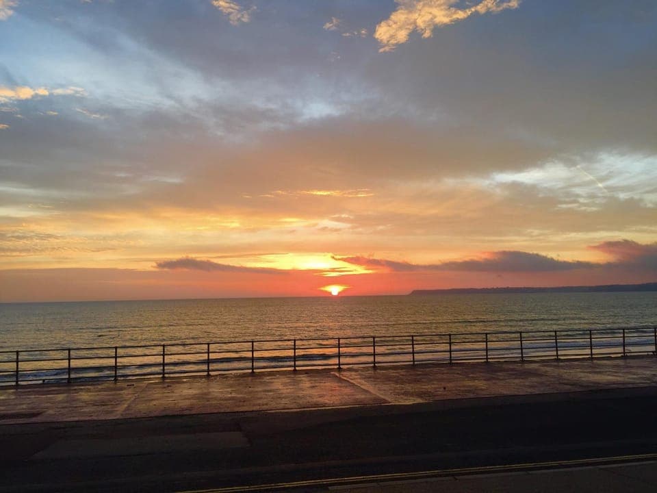 Natural landscape, Beach, On site, Sea view, Sea view, Sunrise