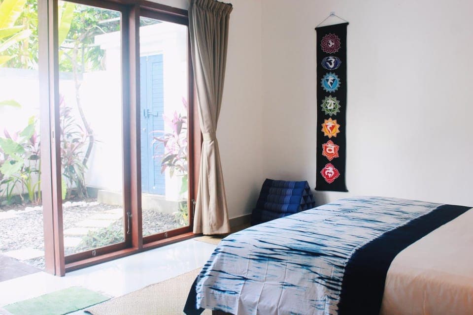 Bed, Photo of the whole room