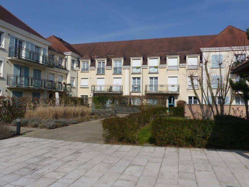 Property building, View (from property/room)