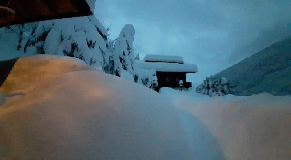 Property building, Winter