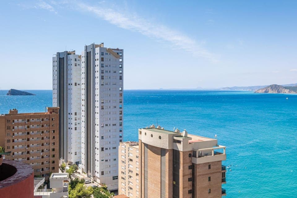 Nearby landmark, Day, Natural landscape, City view, Sea view