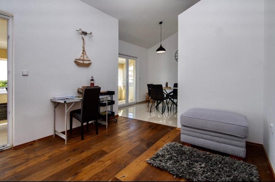 Balcony/Terrace, Living room, Seating area, Dining area, Sea view