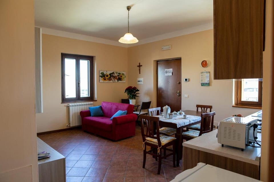 Communal lounge/ TV room