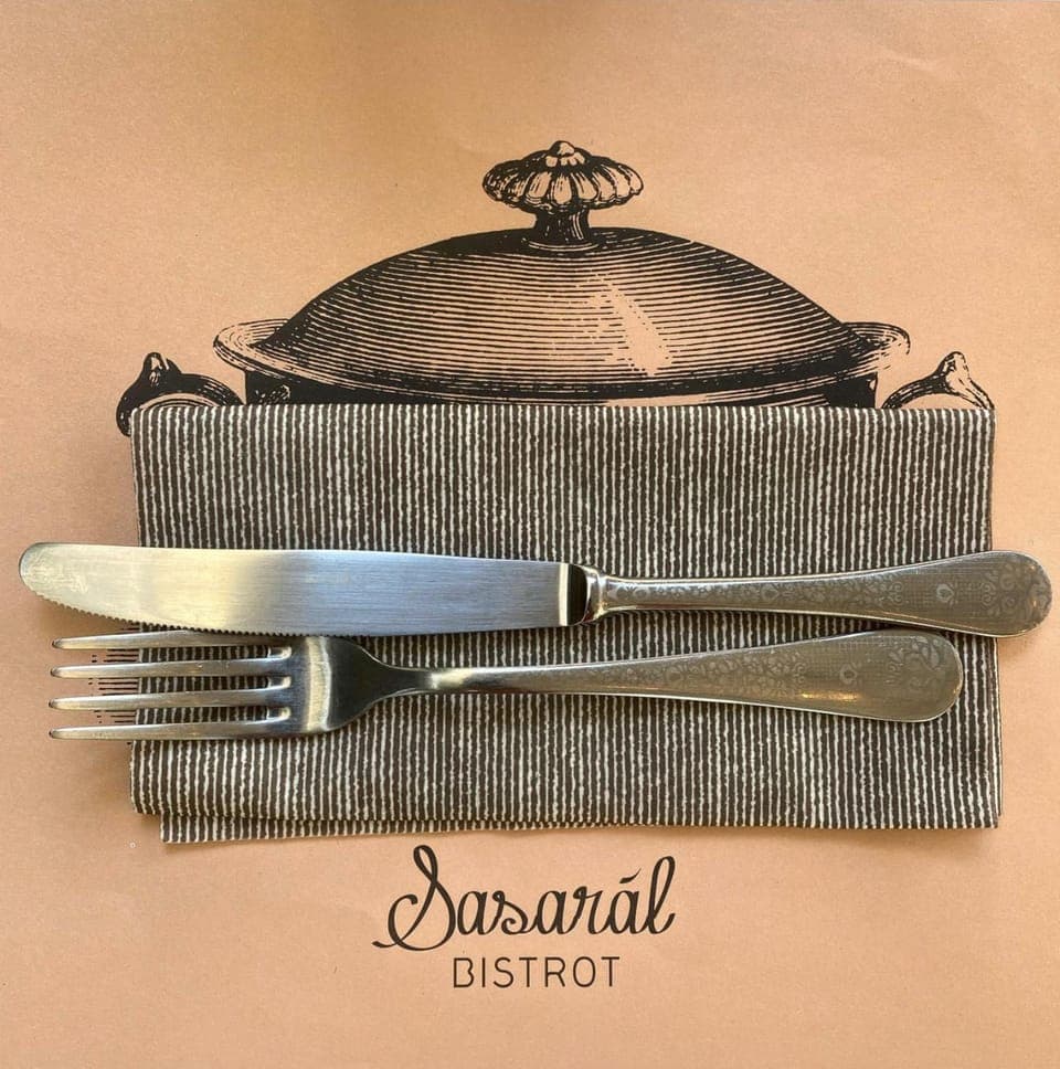 Restaurant/places to eat, Food and drinks, Food