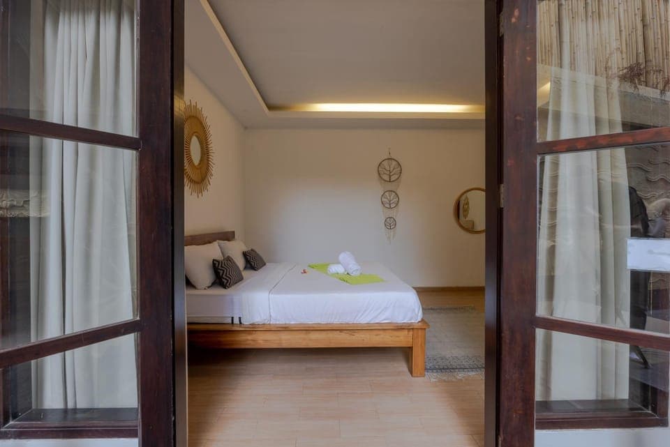 View (from property/room), Photo of the whole room