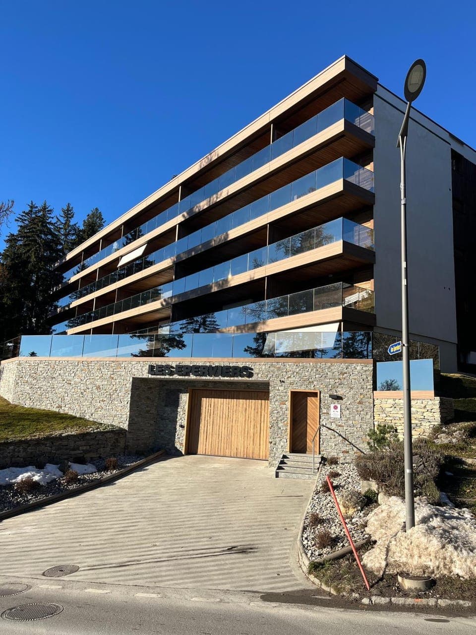 Property building, Day