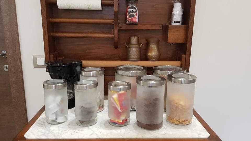 Coffee/tea facilities