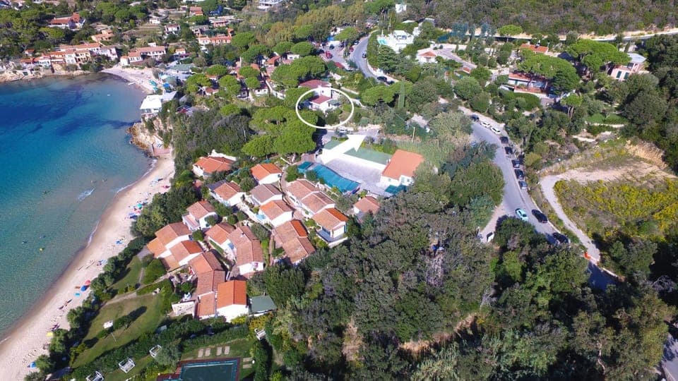 Nearby landmark, Natural landscape, Beach, Landmark view, Sea view