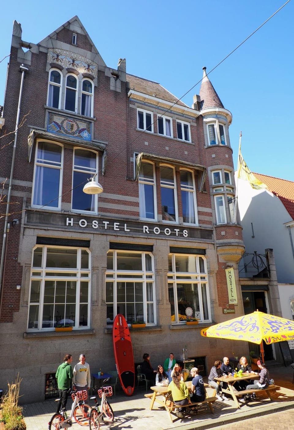 Property building, Balcony/Terrace, Cycling, Sports