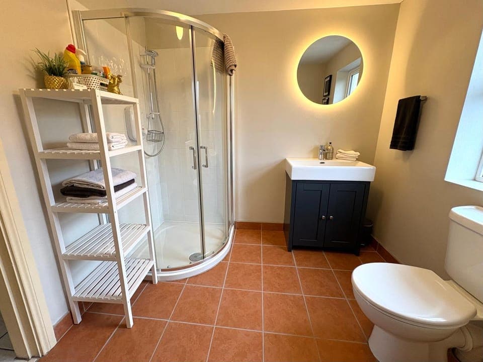 Hidden Hills Waterville - Private Farmhouse House in County Kerry