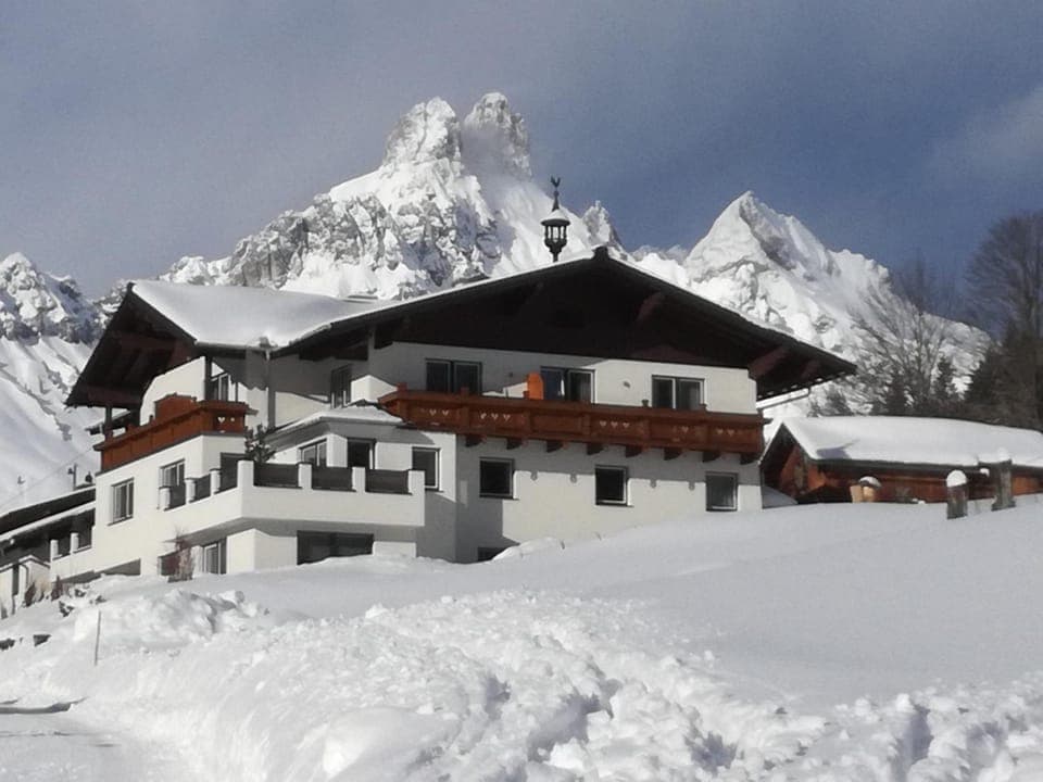 Property building, Winter