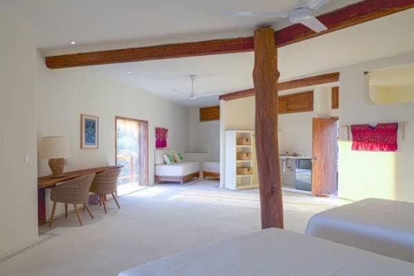 Living room, Photo of the whole room, Sea view