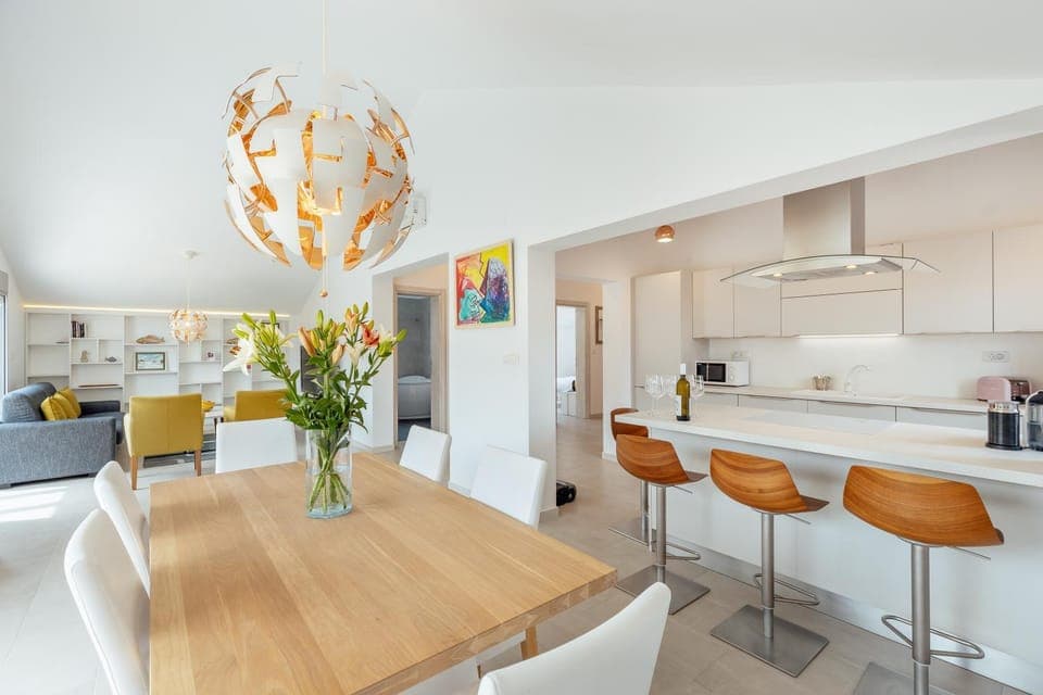 Kitchen or kitchenette, Living room, Dinner