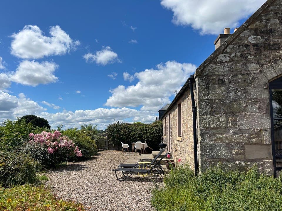 Property building, Garden
