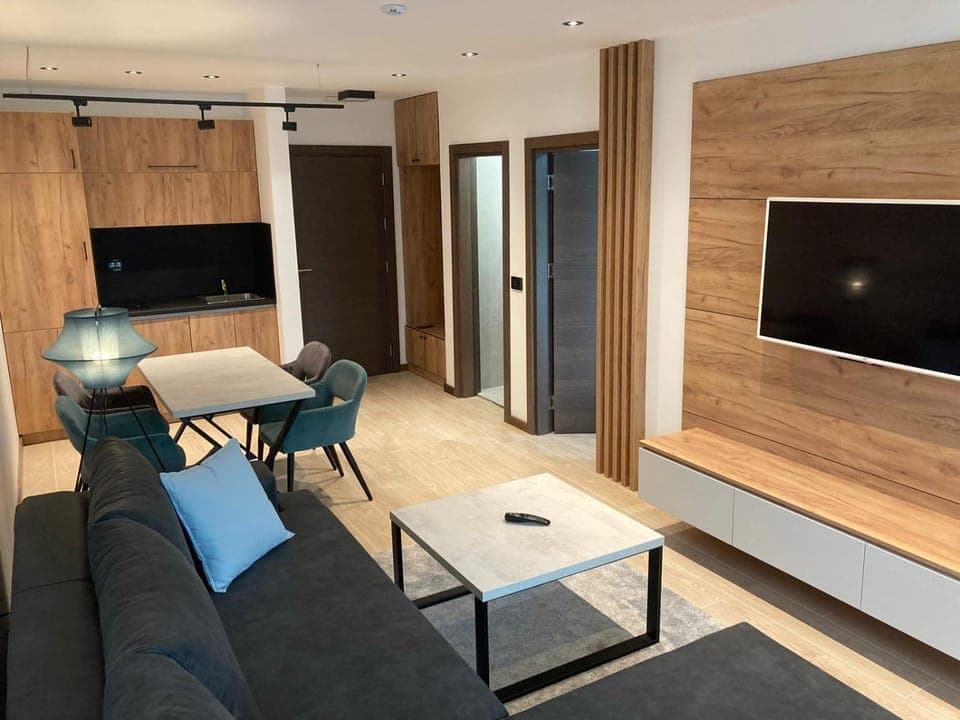 TV and multimedia, Living room, Seating area