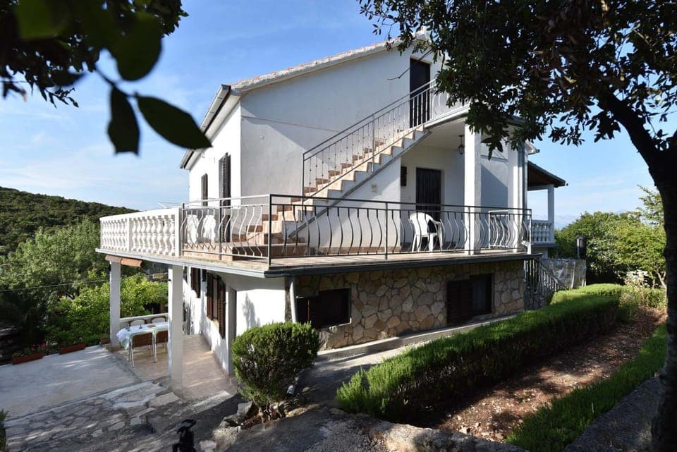 Garden, Inner courtyard view