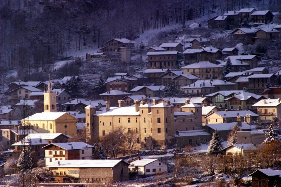 Property building, On site