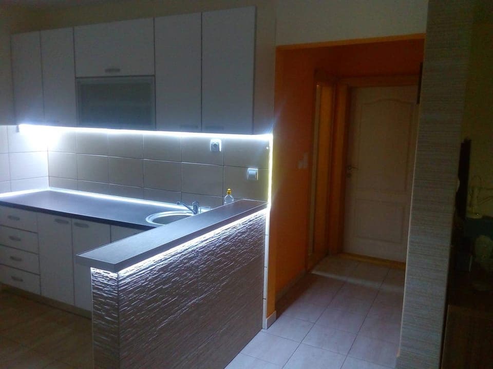 Coffee/tea facilities, Dining area