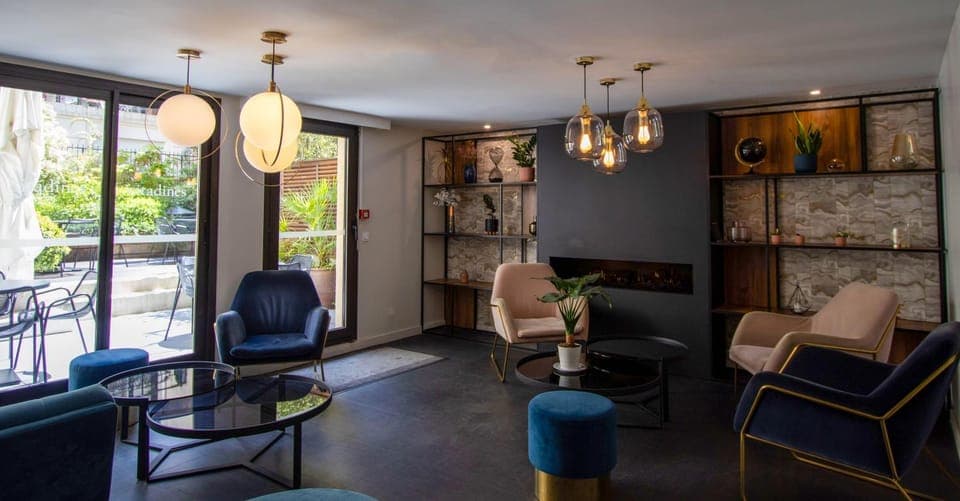 Communal lounge/ TV room, Lounge or bar