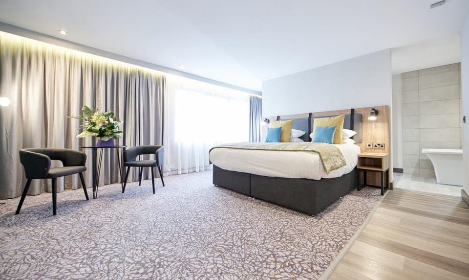 Photo of the whole room