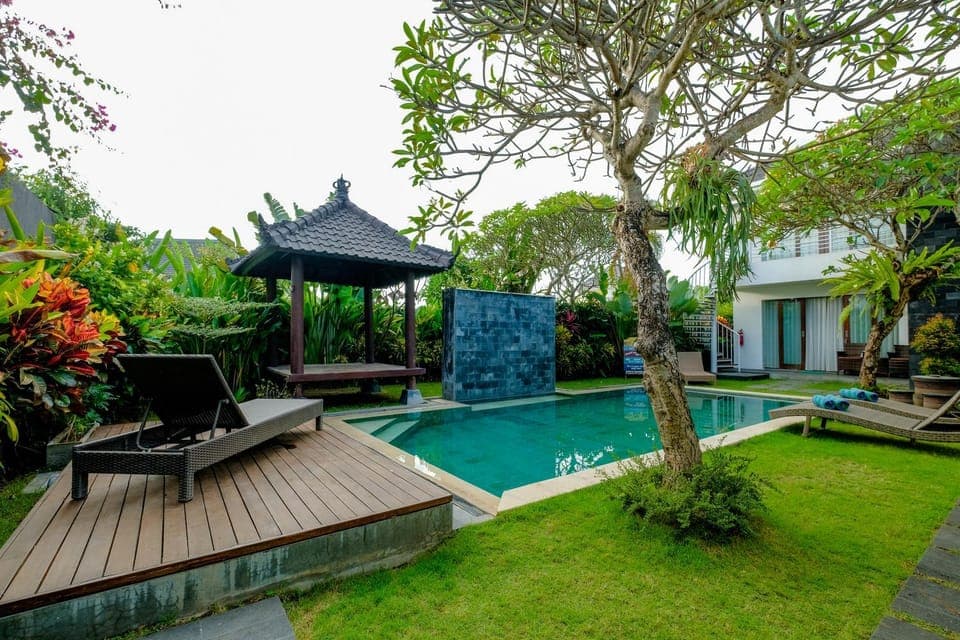 Garden, Swimming pool, Swimming pool