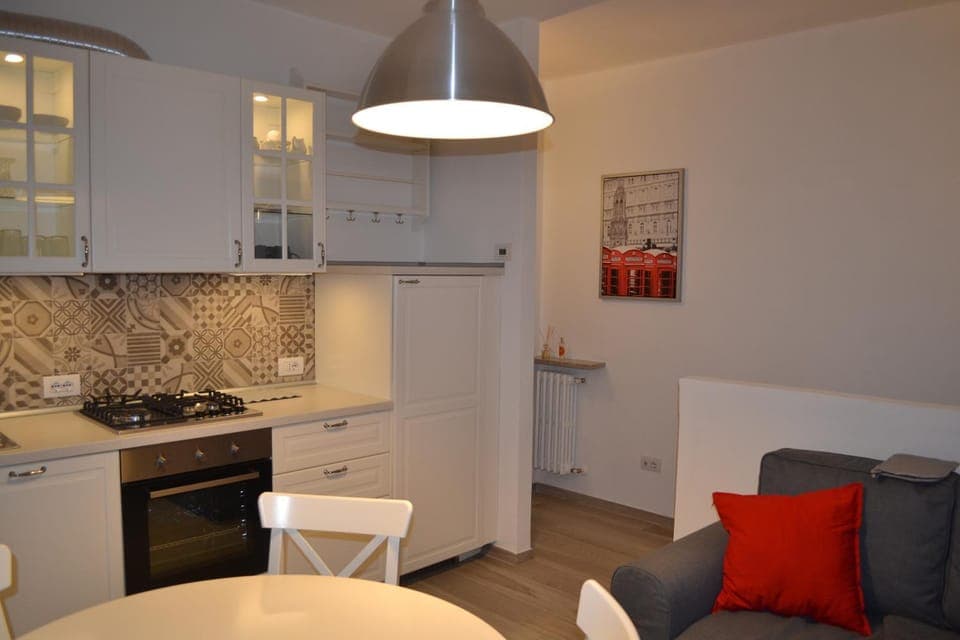 Kitchen or kitchenette, Living room, Dining area