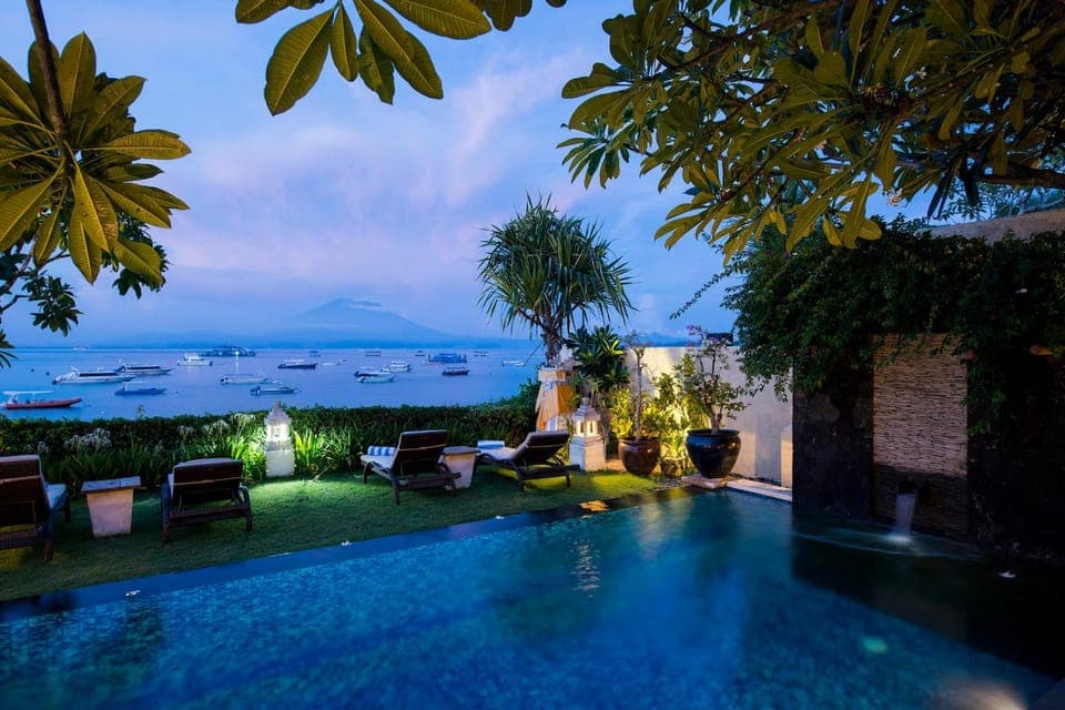 Pool view, Swimming pool