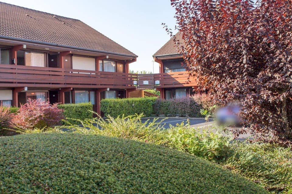 Property building, Facade/entrance, Floor plan