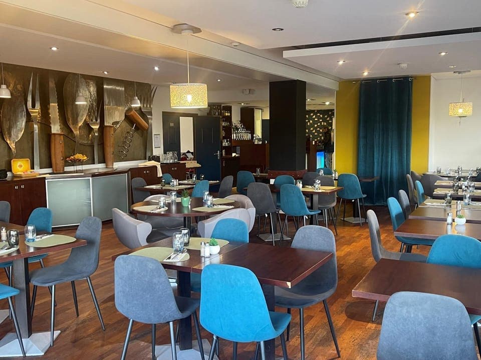 Restaurant/places to eat