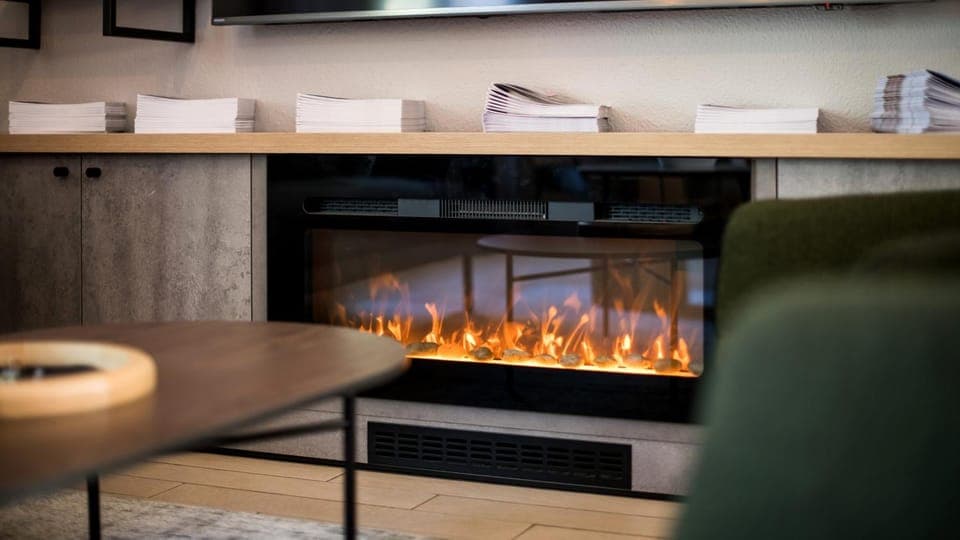 Communal lounge/ TV room, Living room, Lounge or bar