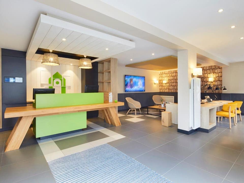 Lobby or reception, Lounge or bar