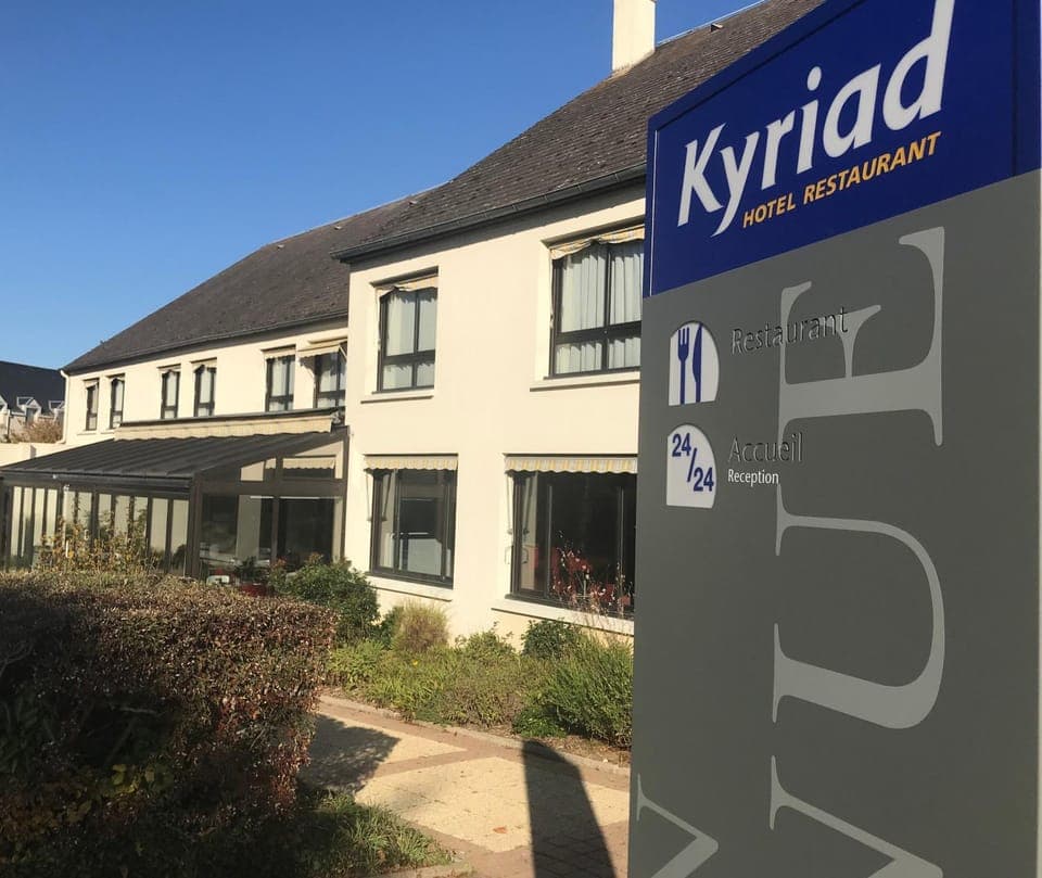 Facade/entrance, Property logo or sign