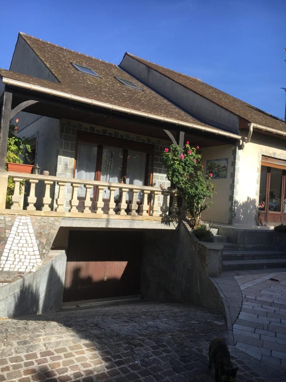 Property building, Day