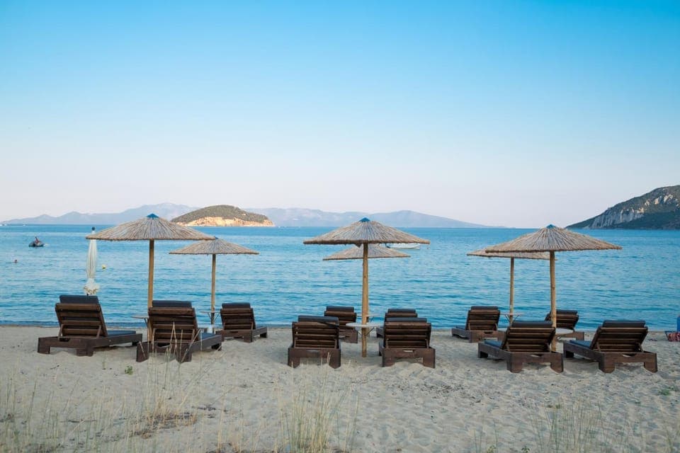 Beach, Sea view, Area and facilities