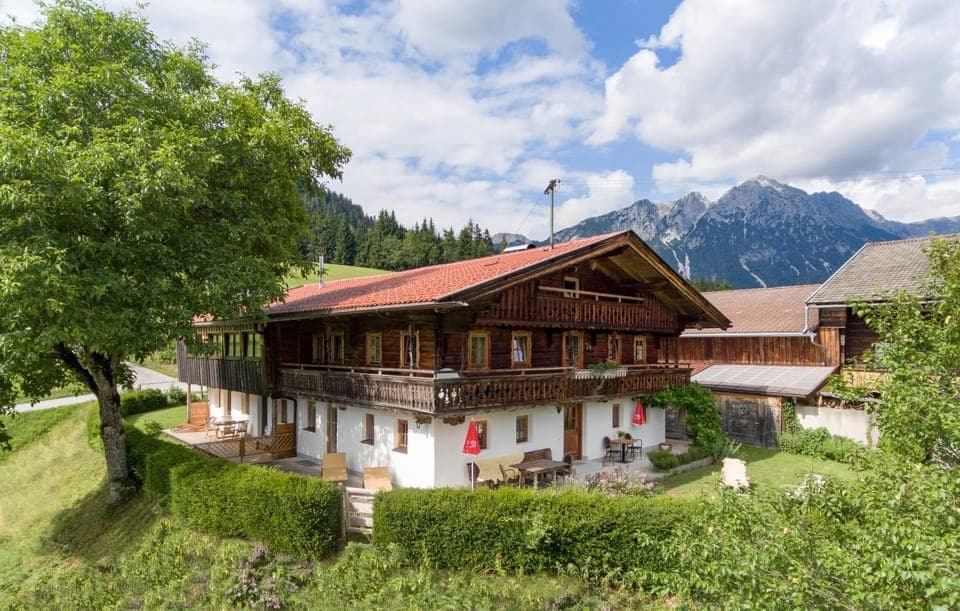 Property building, Day, Garden