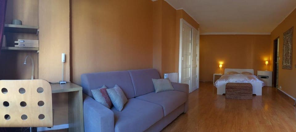 Photo of the whole room