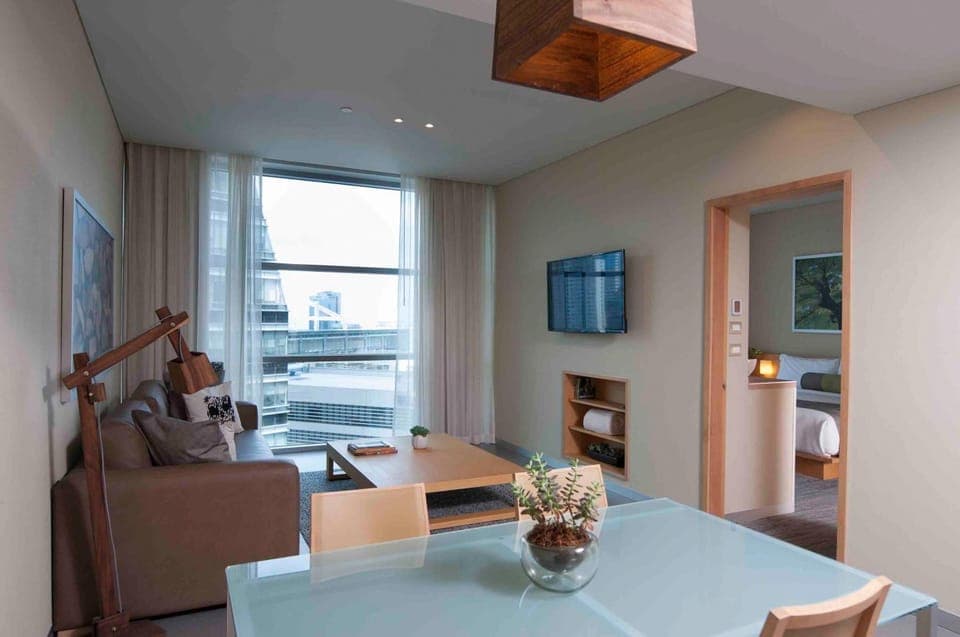 TV and multimedia, Living room, Dining area, City view