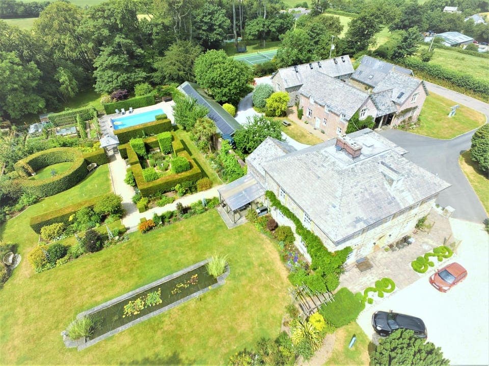 Bird's eye view, Garden view, Pool view