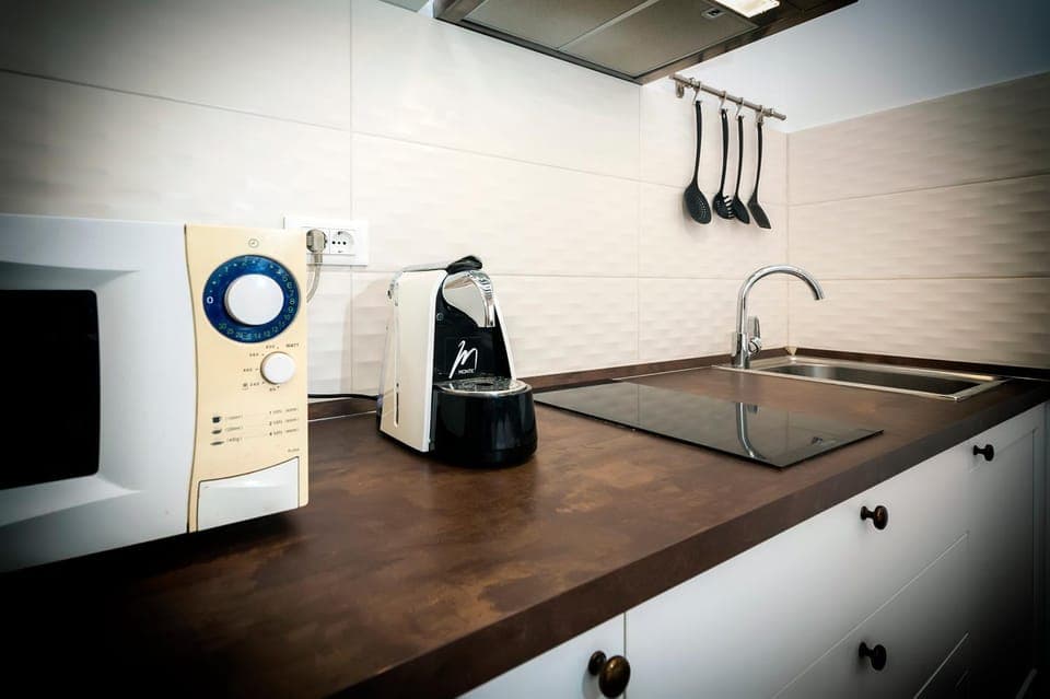 Coffee/tea facilities, kitchen