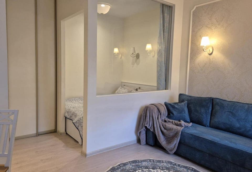 Bed, Living room, Bedroom