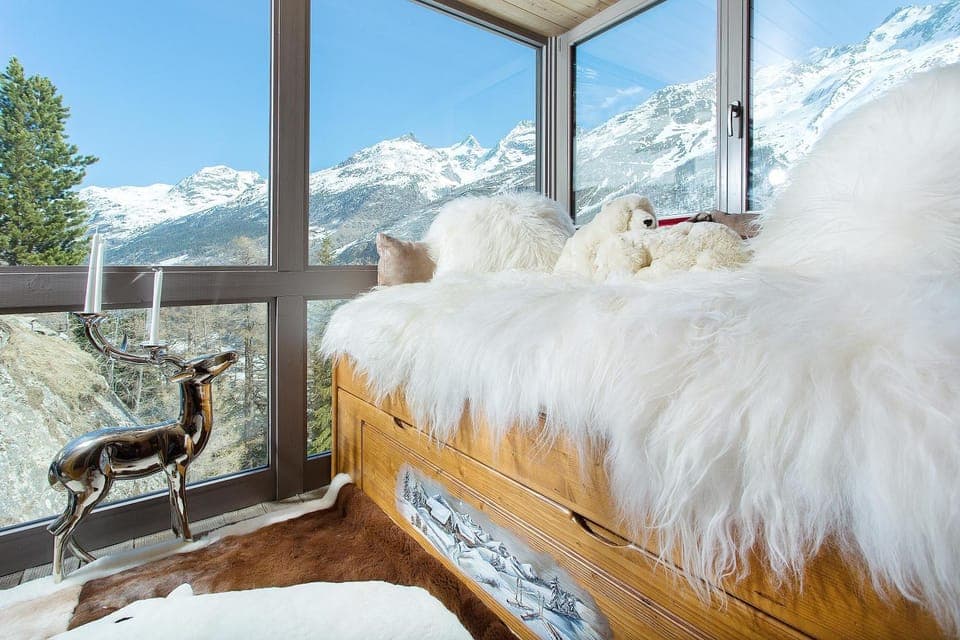 Bed, Winter, Mountain view