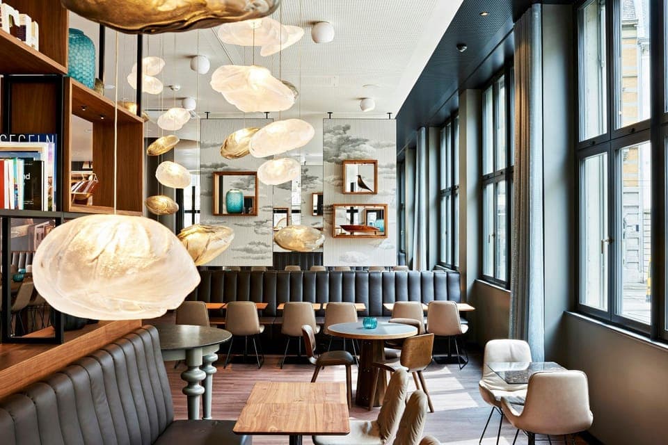Lounge or bar