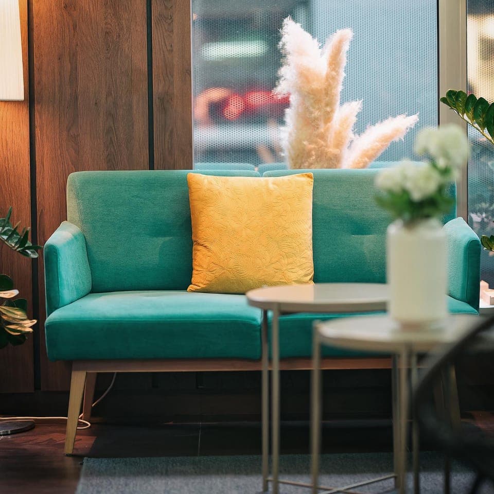 Living room, Seating area